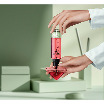 Prada Paradoxe Radical Essence Parfum Refill